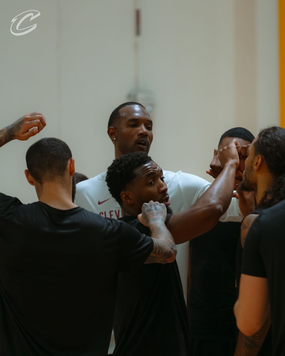 yid, 骑士众将已