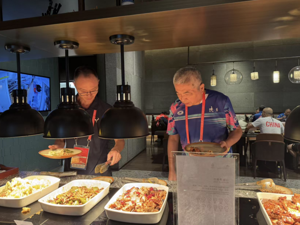 范良军在美 范良军在美