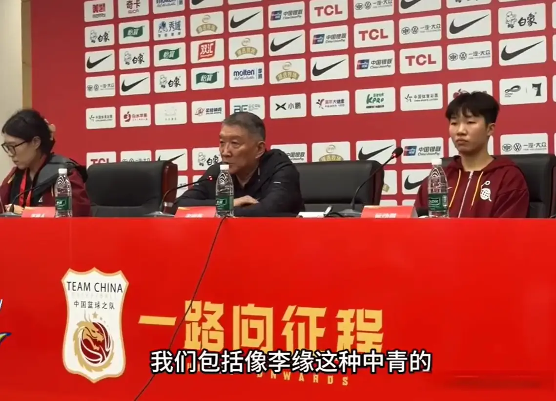 他想要明星, alt