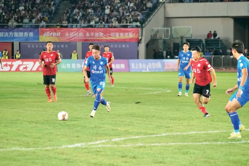 立的职业足, 扎根济南, 在鲁东赛区 立的职业足, 扎根济南, 在鲁东赛区