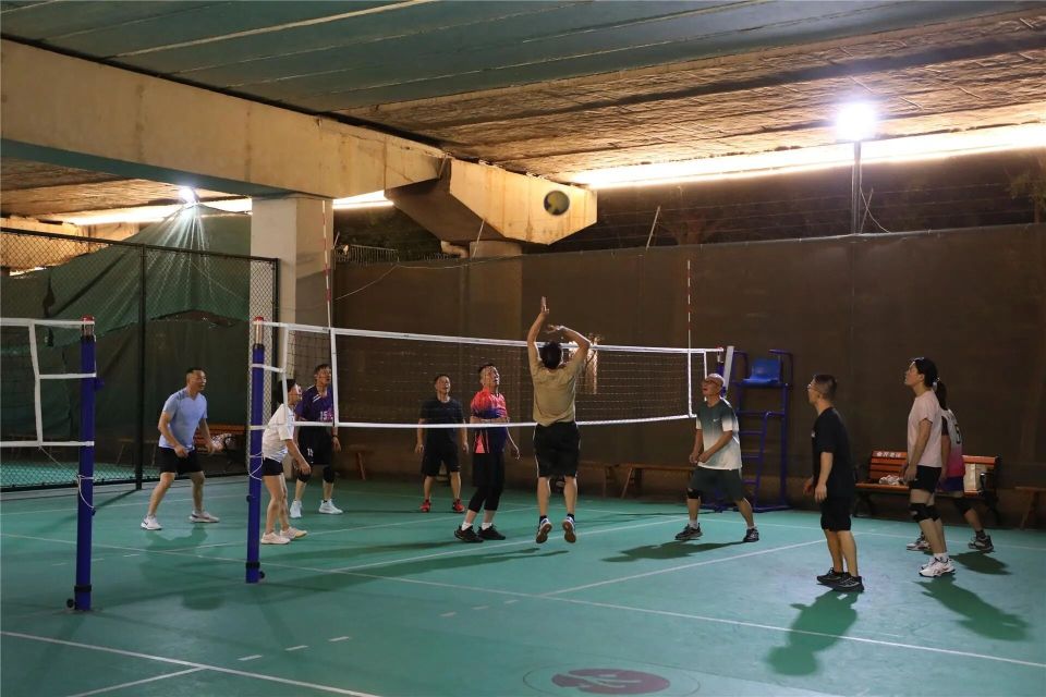 引来阵阵喝 引来阵阵喝